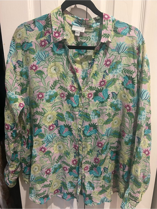 J. Jill Tops - J Jill size large long sleeve  Floral Button-Up Blouse in Teal and pink  silk